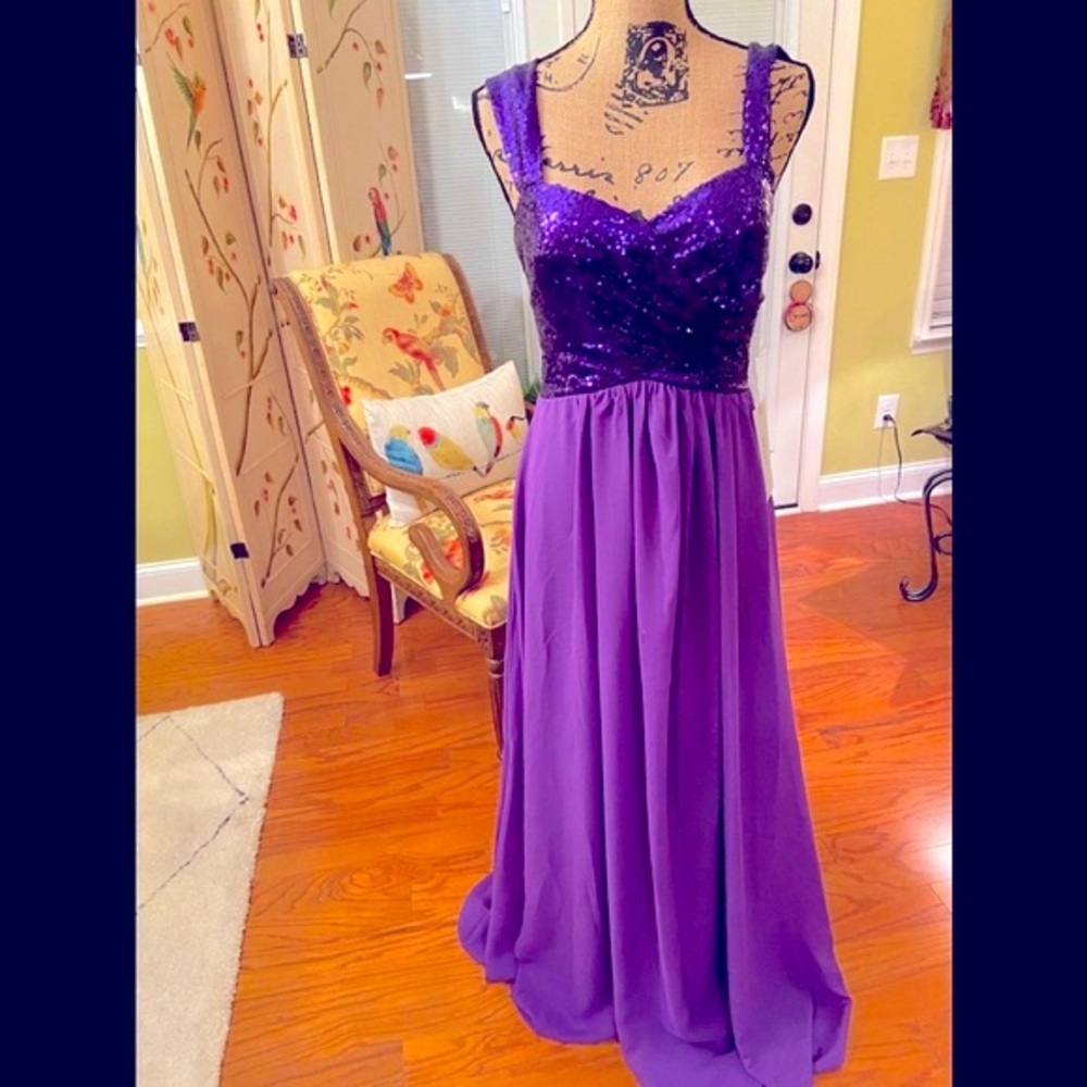 Baby On Line  NWT Evening Prom  Dress Size Small Deep Purple Floor Length